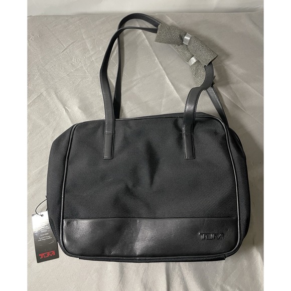 NWT Tumi Simple Computer Brief‎ Bag Fusion Z Nylon With Napa Leather - Picture 1 of 13